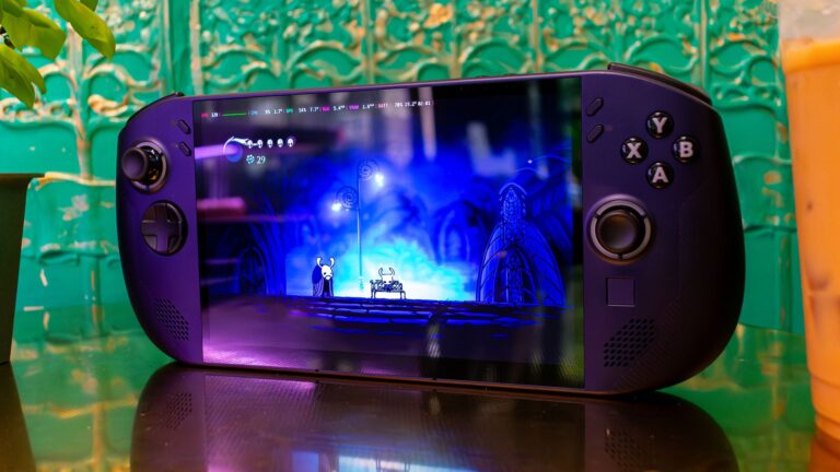 Lenovo Legion Go S (Z1 Extreme, SteamOS) Review: A Powerful Handheld Gaming Revolution